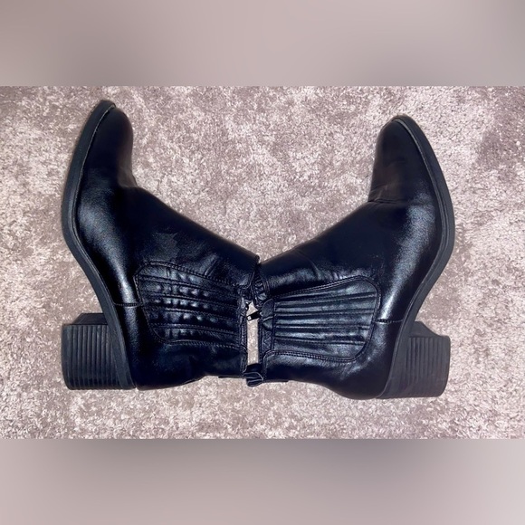 Women’s Steve Madden synthetic leather black ankle boots size 38/8 - Picture 4 of 16